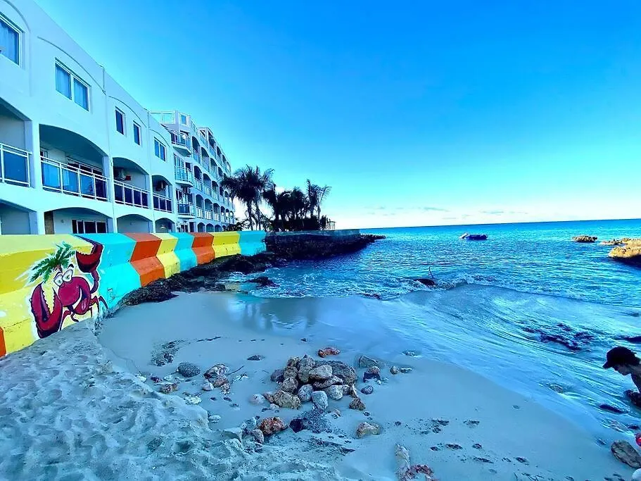 Maho Beach House - Spacious 2 Bedroom - Ocean View Apartamento